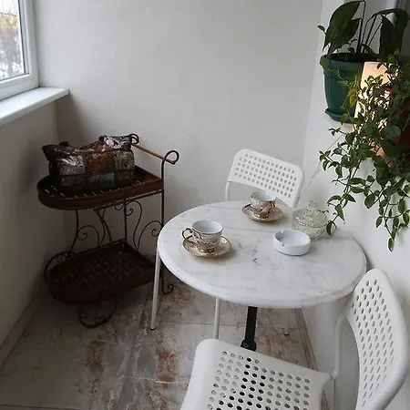 Colored House Apartment *